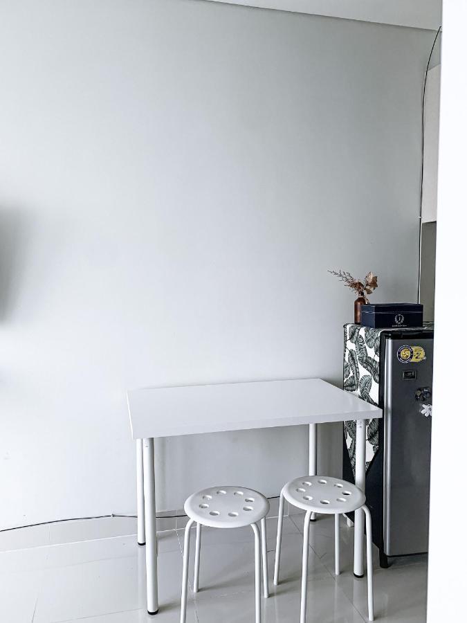 Studio At Metro Park West Appartement