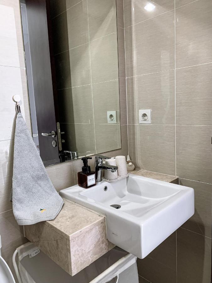 Studio At Metro Park West Appartement